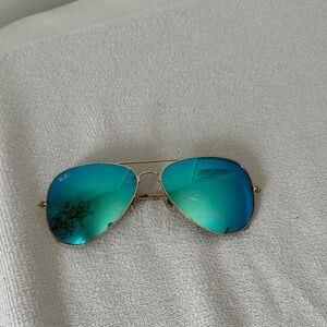 Ray-Ban Aviator Sunglasses with Teal Lenses and Gold Frame